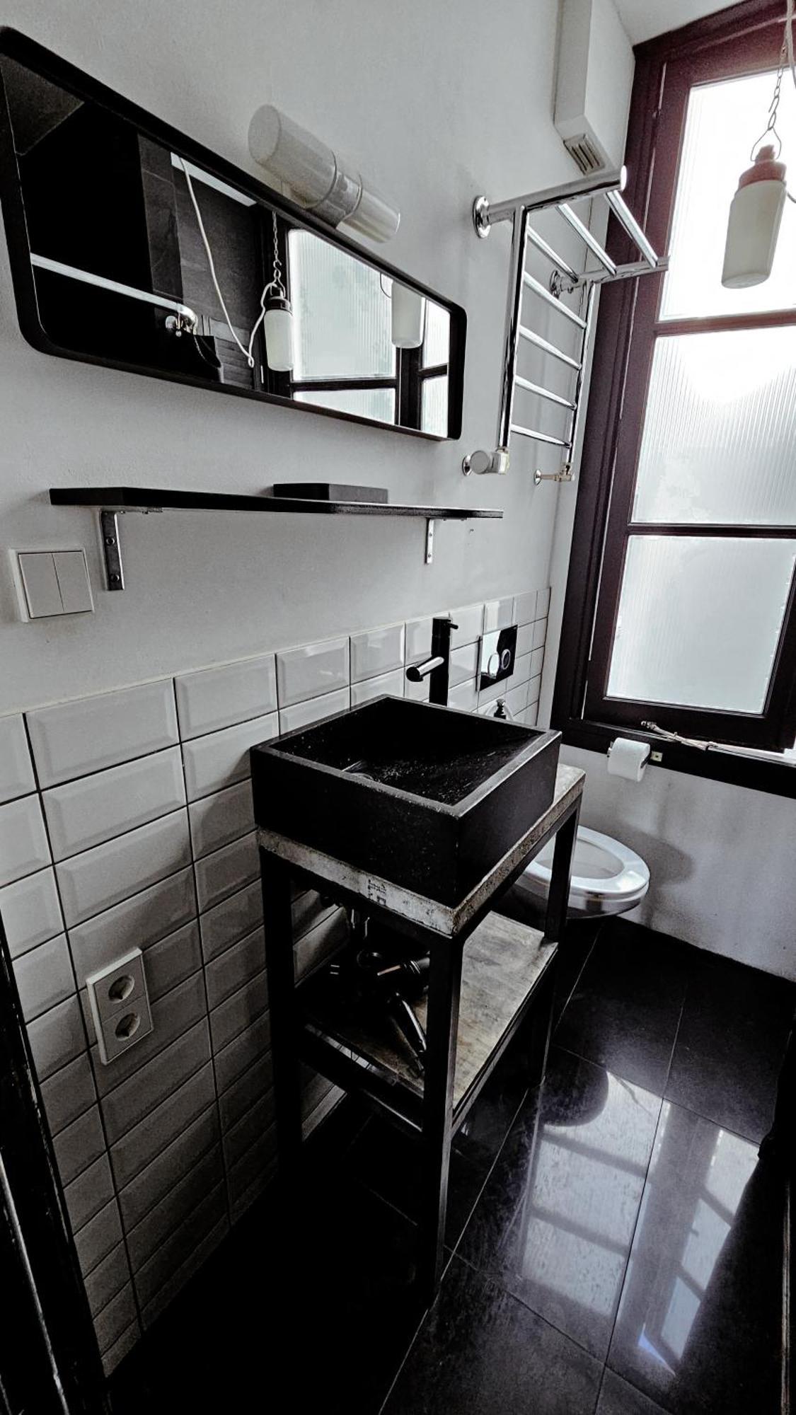 The Black Beauty Private Studio With Canal View From 1799 Amsterdam Exterior photo